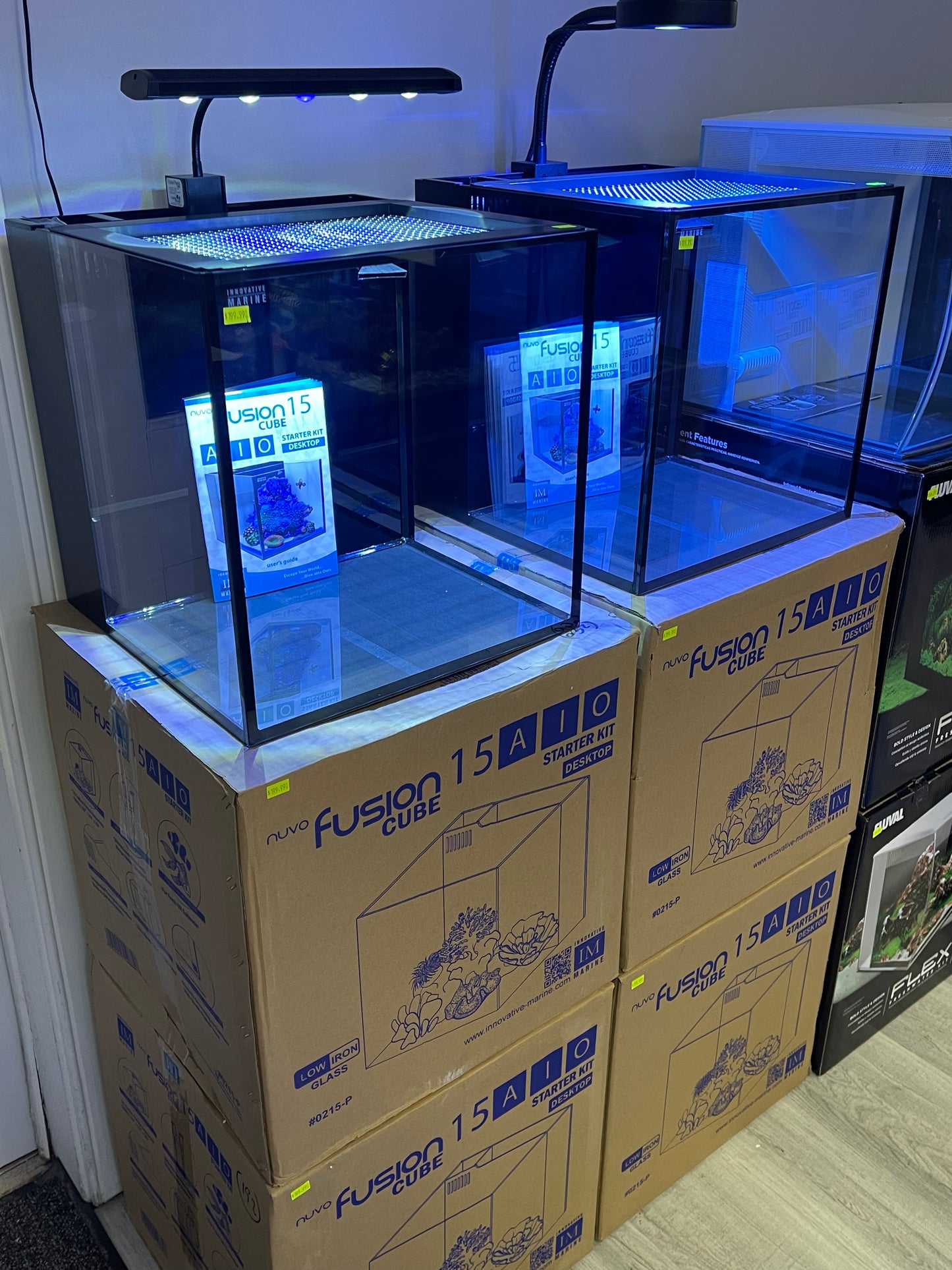 Innovative Marine 15 Gal AIO Aquarium