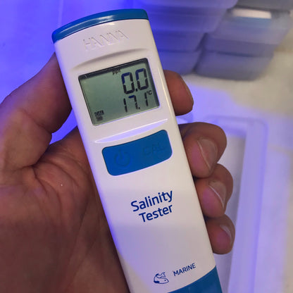 Hanna Salinity Tester